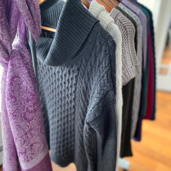 American Eagle cowl neck sweater - Picture 2 of 7